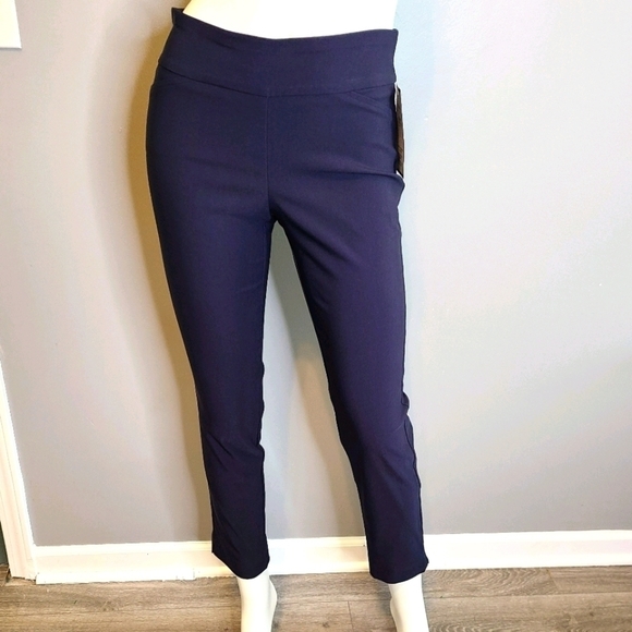 WITH TAGS Charter Club Slim Pants 4P - Picture 3 of 11